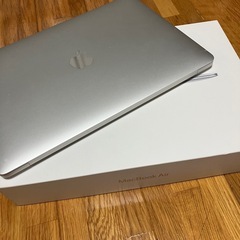 Apple Air13.3インチ　　本体
