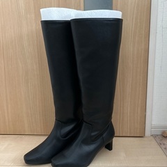 黒　ロングブーツの画像