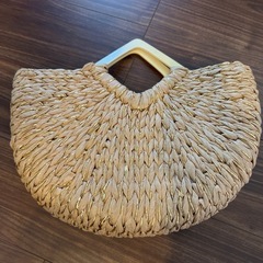カゴバックの画像