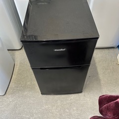 お買得☆美品☆comfee☆2023年製2ドア☆90L☆ブラック...