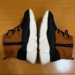 軽量 子供用ブーツ 18cmの画像