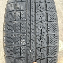 スタッドレスタイヤホイール付き16インチ4本セットの画像
