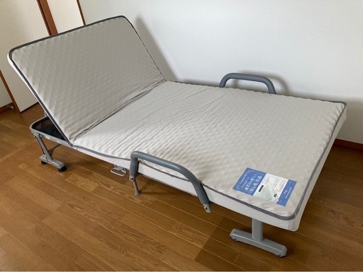 値下げ　電動リクライニングベッド　折りたたみ