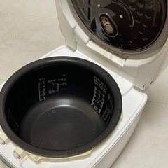 中古🌈美品 三菱IHジャー炊飯器 1.0L 2019年の画像