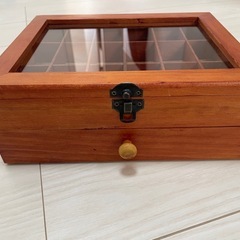 【無料　名古屋市内】アクセサリーBOXの画像