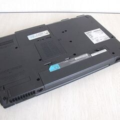  FUJITSU LIFEBOOK A552/F ノートパソコン (a337）の画像