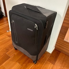 大容量　スーツケース　American tourister
の画像