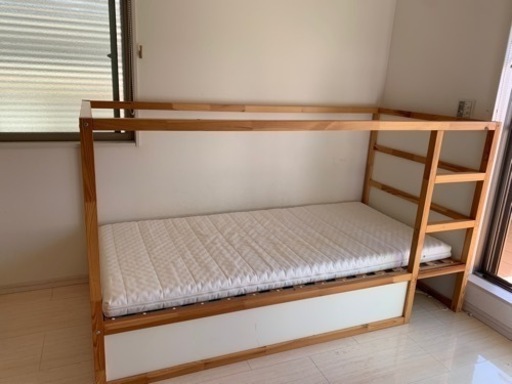 IKEA社製品　KURA/キューラ：リバーシブルベッド/ ベッドベース