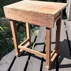 昭和レトロ 昔の学校の机 の画像