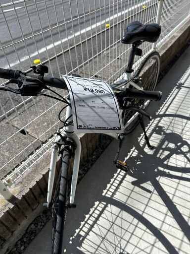 ジモティ来店特価!!　クロスバイク　アサヒサイクル　ROOTS　SR700S　ホワイト　　J-1070