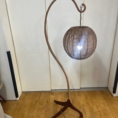 N741★フロアランプ★ランプ★動作確認済みです。の画像