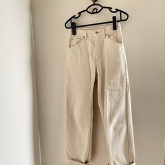 【今週末まで】UNIQLO 　フィットストレートハイライズジーンズの画像