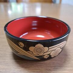 漆塗り風？　金梅柄　小椀5客　の画像
