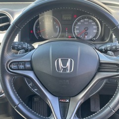 ストリーム RSZ 走行75000km‼️パール‼️車検R8年10月まで‼️の画像