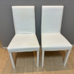 ガラス製　ダイニングテーブル　椅子4脚セットの画像