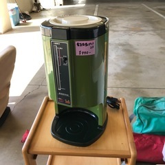 電気保温ポット