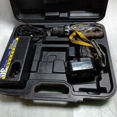 HITACHI 充電ドライバー 