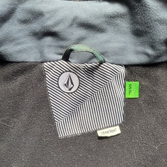 Volcom スノーボードウェア フード付きの画像