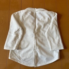即日受け渡し可能  美品  白  ジャケット風 トップス 80cmの画像