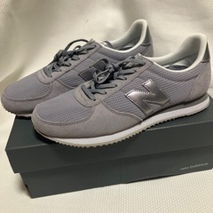 ニューバランス　24.5㎝　グレー　未使用　難あり