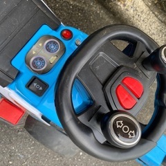 【電動のりものショベルカー】の画像
