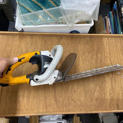 電動工具　リョービ　ヘッジトリマ　HT-3012A　芝刈り機　動作未確認
