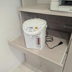 Lowya 食器棚の画像