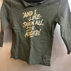  オリーブグリーン プリント Tシャツ 五分丈