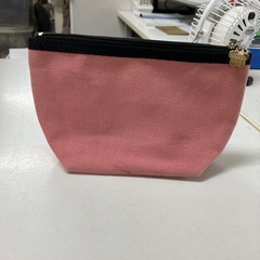 ☆値下げ☆K2410-247 TOCCA コスメポーチ ピンク スレ汚れ有りの画像