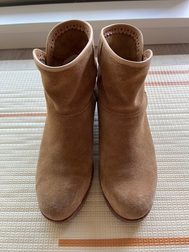UGG スウェードショートブーツ