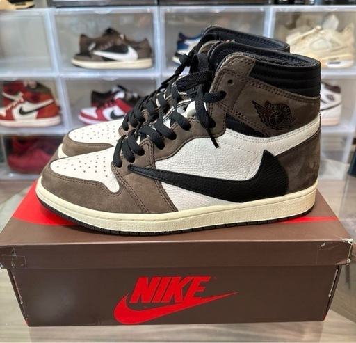 トラヴィススコット × ナイキ エアジョーダン1 レトロ ハイ OG TS SP