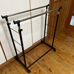 パイプハンガーの画像