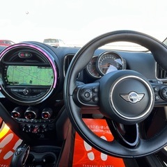 極上車両MINIクーパーSD クロスオーバーの画像