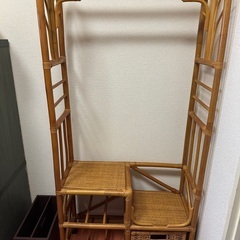 収納棚