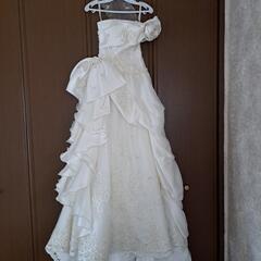 【元値￥320,000！】ウェディングドレスの画像