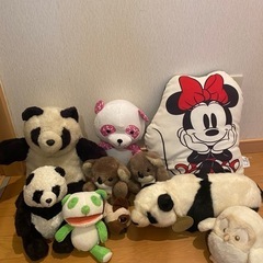 小さなお子様のいる方にお譲り致します。
ぬいぐるみセット