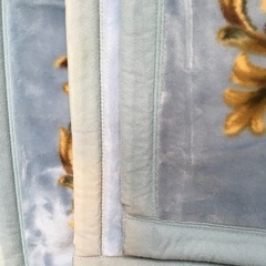 NIKKE 毛布 と敷きパッドの画像