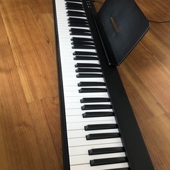 折りたたみ電子ピアノ
