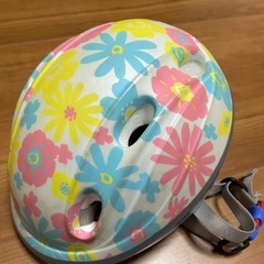 幼児　ヘルメット　女の子の画像