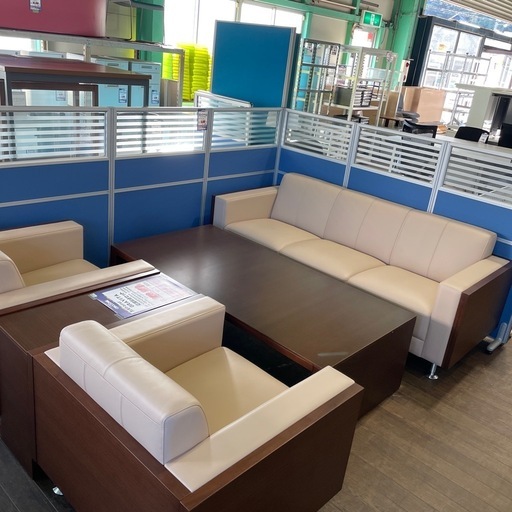 JJ-5 【オフィス家具専門店】カリモクの応接セットです！