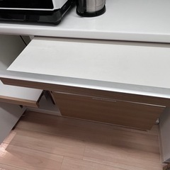 値下げ【2023年購入美品】IDC大塚家具購入　松田家具　カップボード食器棚　キッチンボードの画像