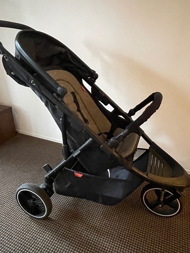 ⚫️新生児から2人乗りも可能⚫️ベビーカー　Phil&tod V6