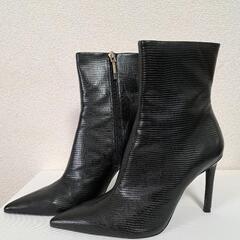 ZARAブーツ【美品】