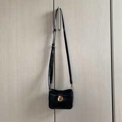 アダムエロペ　ショルダーバッグ　ウェストバッグの画像