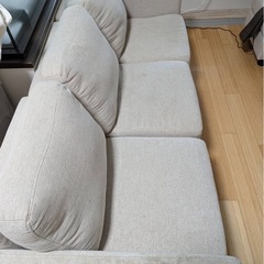 3人掛けソファーの画像