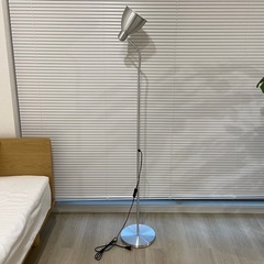 IKEA LERSTAレールスタ フロアライト　