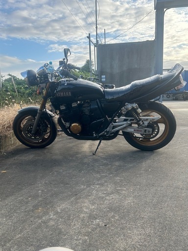 カワサキ xjr400 4hm