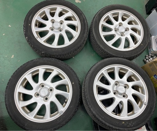 取引中　ダイハツ 純正15インチ　タイヤ残量有