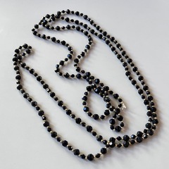 黒曜石のネックレスの画像