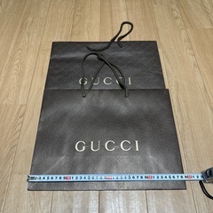 GUCCI ショッパー4枚の画像
